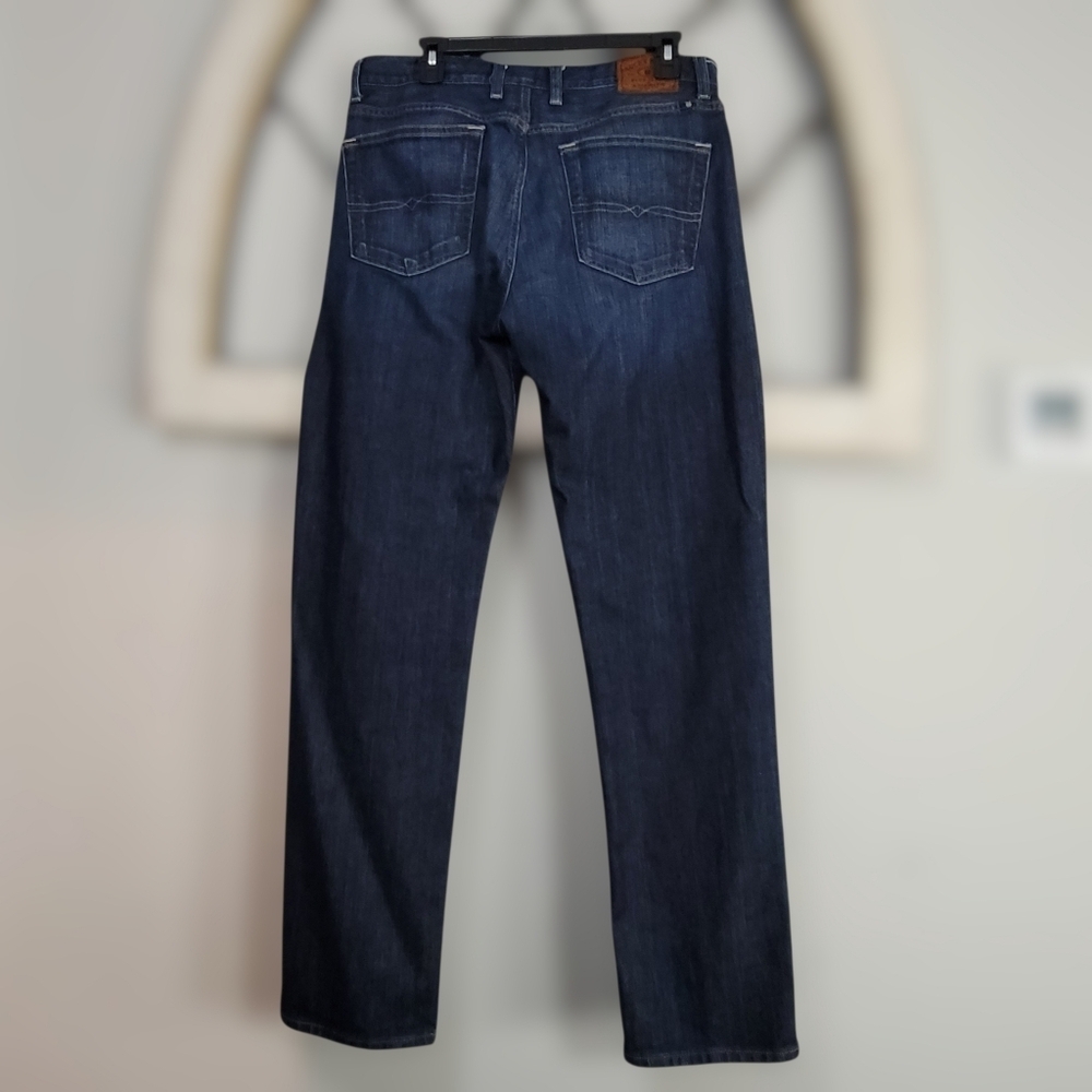 LUCKY BRAND Classic Straight Dark Wash , 34x32 - Picture 2 of 3